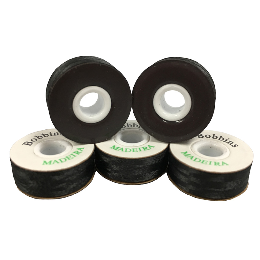 Pre-Wound Bobbins - Madeira PWB Magnetic Sided L Black 144x123M 